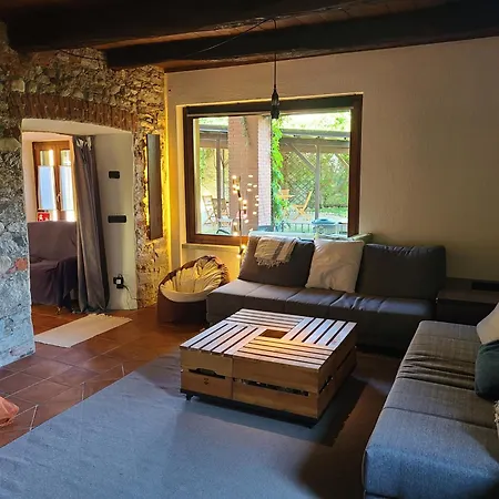 Robin's Nest Guest house *