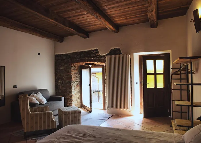 게스트하우스 Robin's Nest 3*