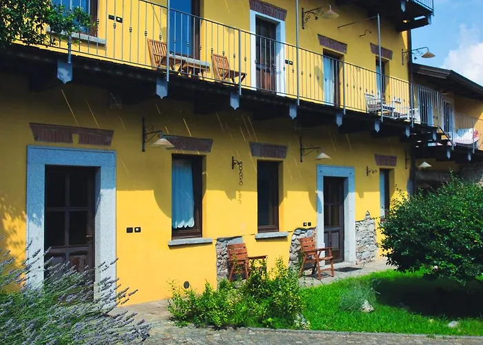 Robin's Nest Paruzzaro