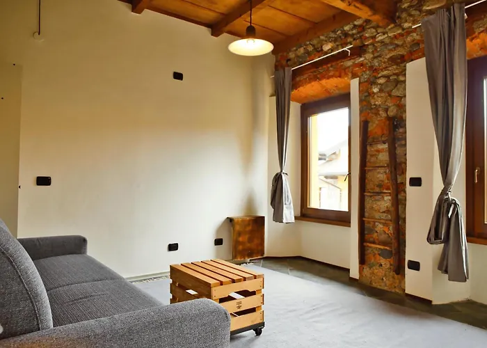 Robin's Nest 게스트하우스 Paruzzaro