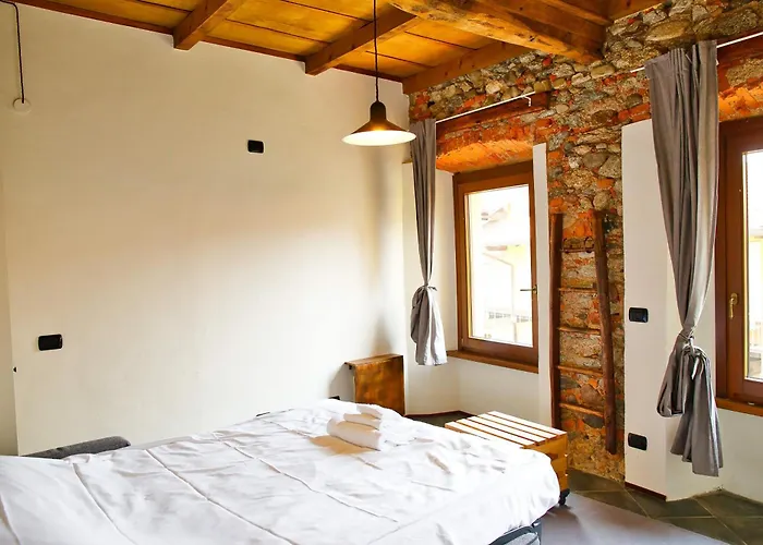 Robin's Nest 게스트하우스 Paruzzaro